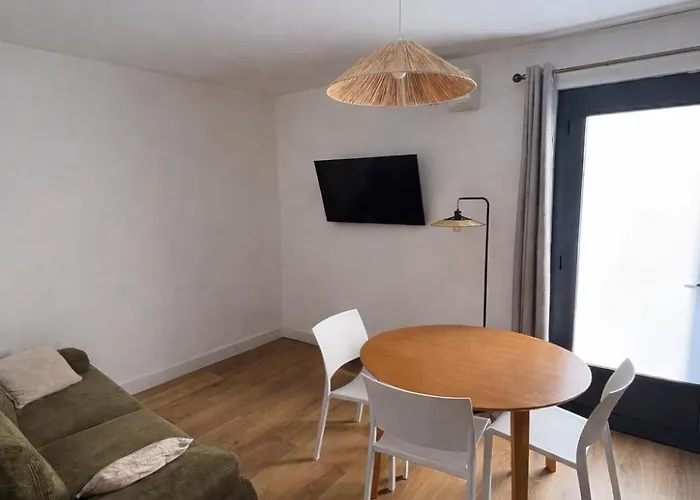 T2 Climatisé Avec Terrasse Privative Appartamento