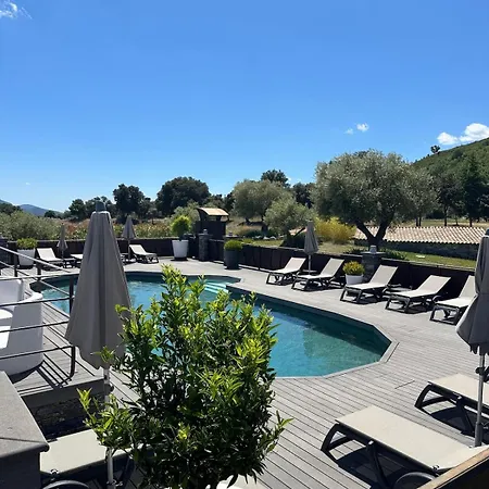 Appartement T2 Climatise Avec Terrasse Privative