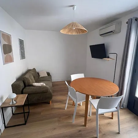 T2 Climatise Avec Terrasse Privative *